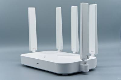 5条辫子的满血WiFi6 Mesh组网,中兴AX3000巡天版路由器